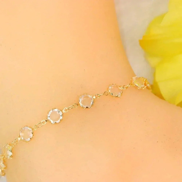 Minimalist Anklet, Sleek & Modern Design, Women’s Fashion, YC110466-A - Picture 7 of 10